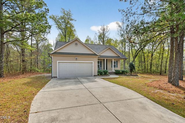 117 Maple Leaf Court, Lillington, NC 27546