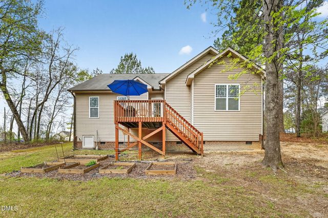 117 Maple Leaf Court, Lillington, NC 27546
