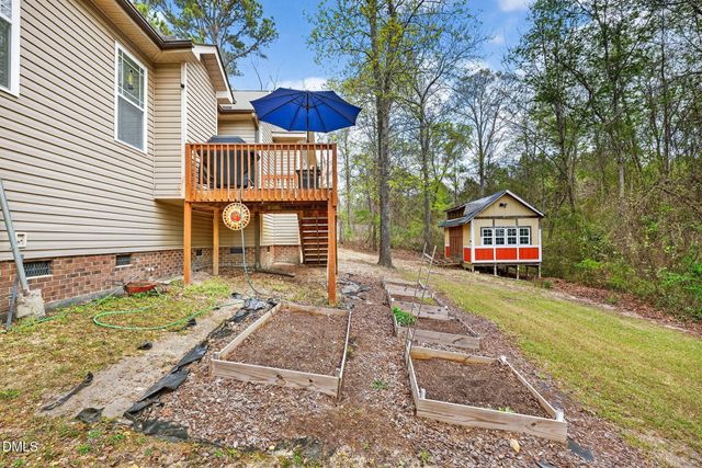 117 Maple Leaf Court, Lillington, NC 27546