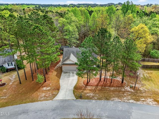 117 Maple Leaf Court, Lillington, NC 27546