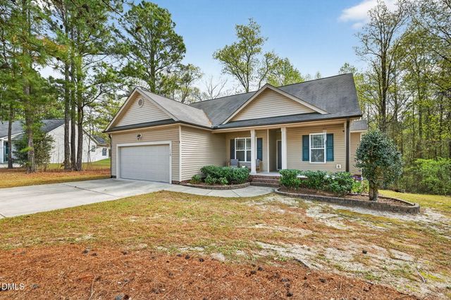 117 Maple Leaf Court, Lillington, NC 27546