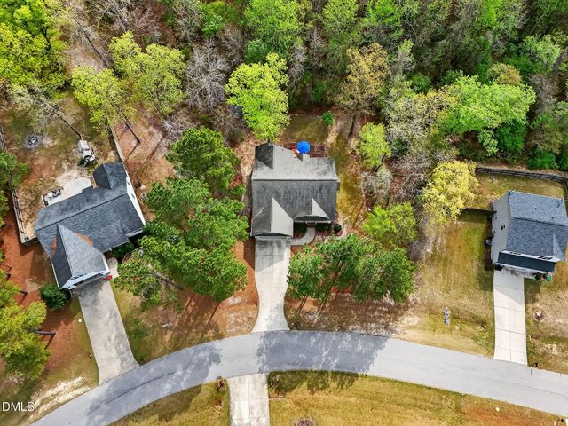 117 Maple Leaf Court, Lillington, NC 27546