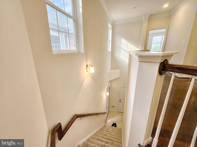 44115 PEIROSA TER, Chantilly, VA 20152