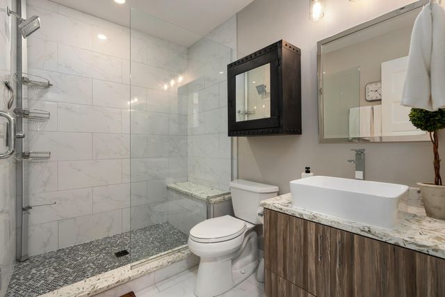 371 Auden Avenue, Columbus, OH 43215