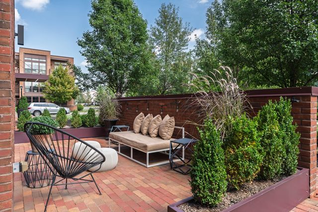 371 Auden Avenue, Columbus, OH 43215