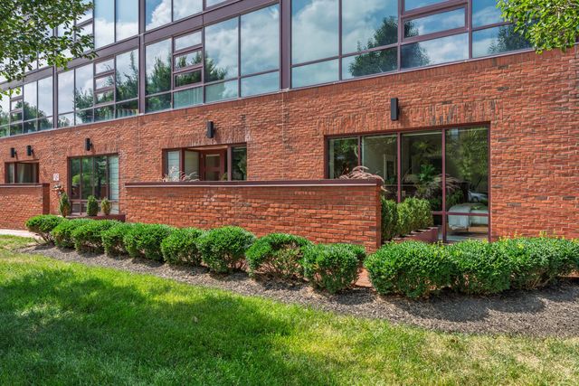 371 Auden Avenue, Columbus, OH 43215