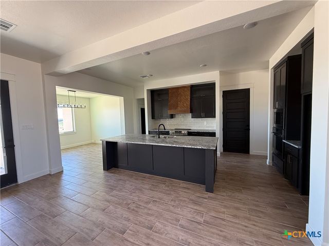 11043 Eagle Walk Boulevard, Salado, TX 76571