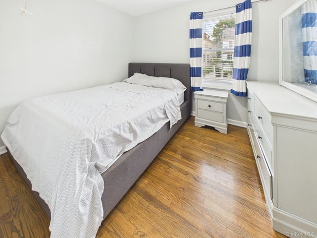 3147 Waterbury Avenue, Bronx, NY 10465