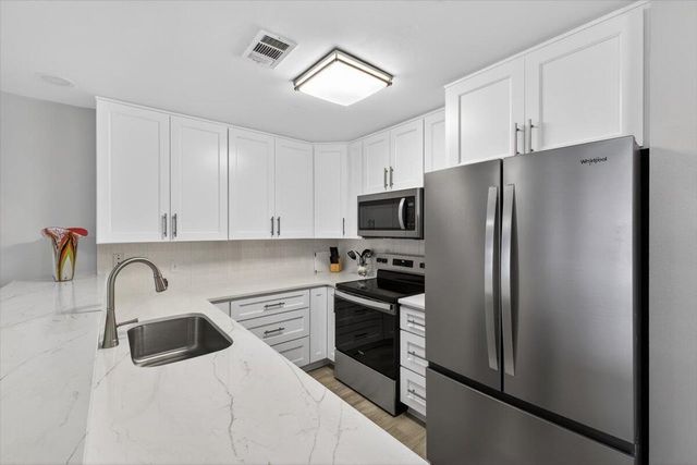 8 Stewart Lake Cove UNIT 293, Miramar Beach, FL 32550