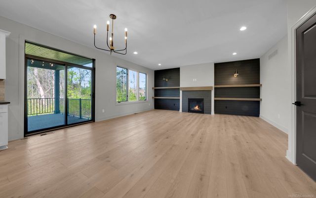 54729 Camden Court, Shelby Twp, MI 48316