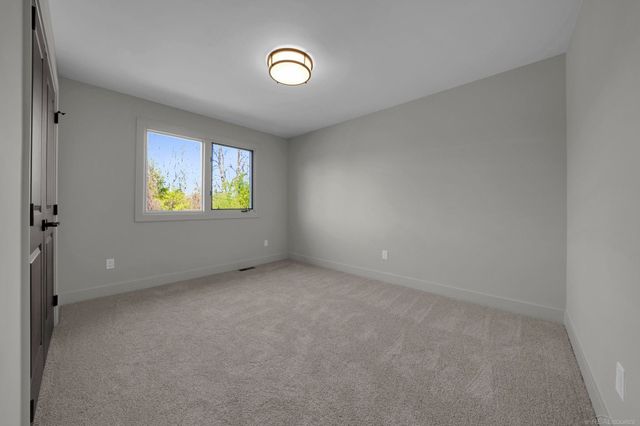 54729 Camden Court, Shelby Twp, MI 48316