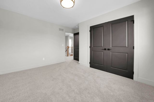 54729 Camden Court, Shelby Twp, MI 48316