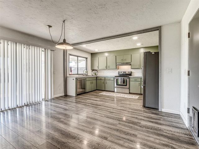 8805 Dena Lane, Oklahoma City, OK 73132