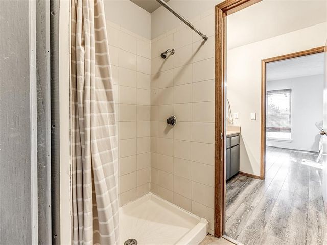 8805 Dena Lane, Oklahoma City, OK 73132