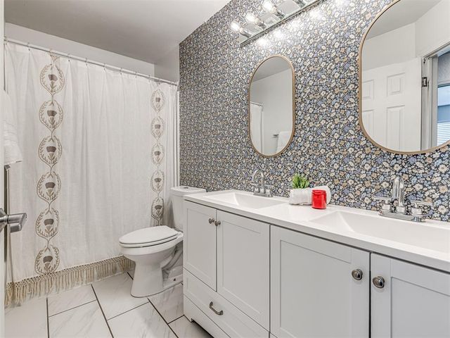 8805 Dena Lane, Oklahoma City, OK 73132