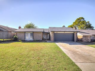 8805 Dena Lane, Oklahoma City, OK 73132