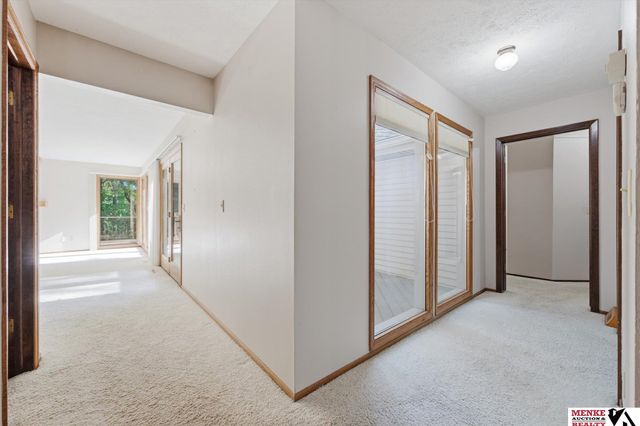 314 Forest Drive, Bellevue, NE 68005