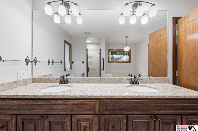 314 Forest Drive, Bellevue, NE 68005