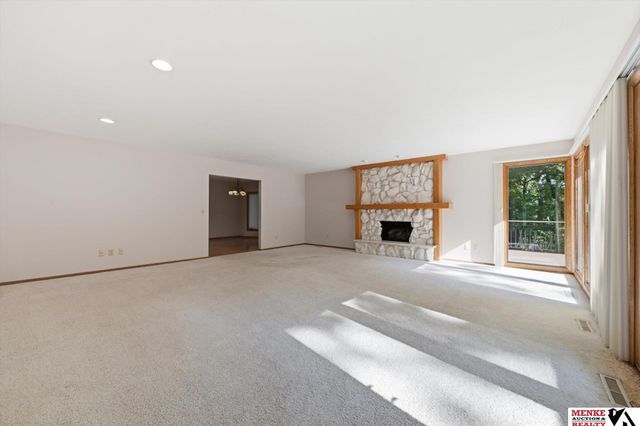 314 Forest Drive, Bellevue, NE 68005