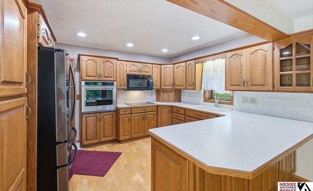 314 Forest Drive, Bellevue, NE 68005