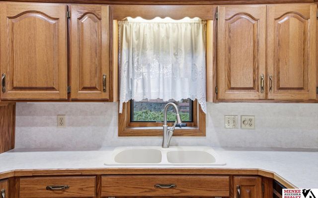 314 Forest Drive, Bellevue, NE 68005
