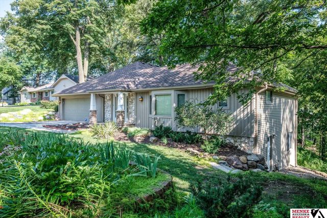 314 Forest Drive, Bellevue, NE 68005