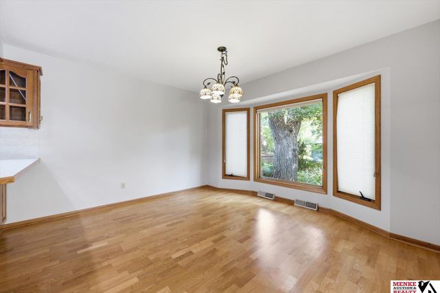 314 Forest Drive, Bellevue, NE 68005