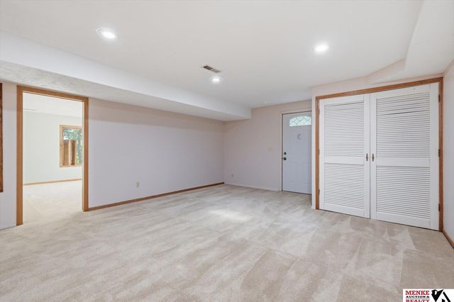 314 Forest Drive, Bellevue, NE 68005