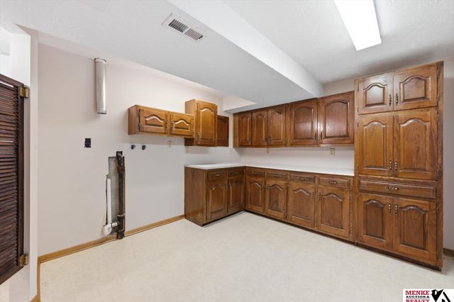 314 Forest Drive, Bellevue, NE 68005