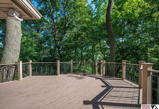 314 Forest Drive, Bellevue, NE 68005