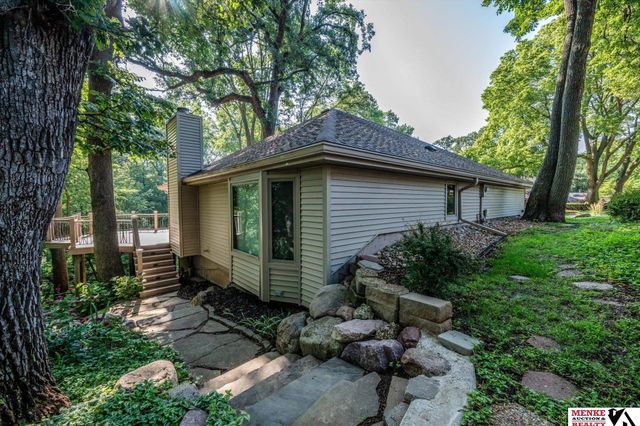 314 Forest Drive, Bellevue, NE 68005