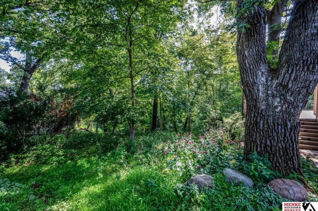 314 Forest Drive, Bellevue, NE 68005