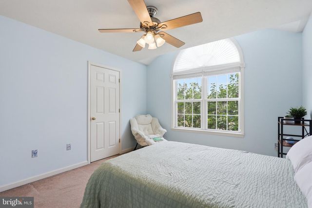 20 PHILIPS CT, Strasburg, VA 22657