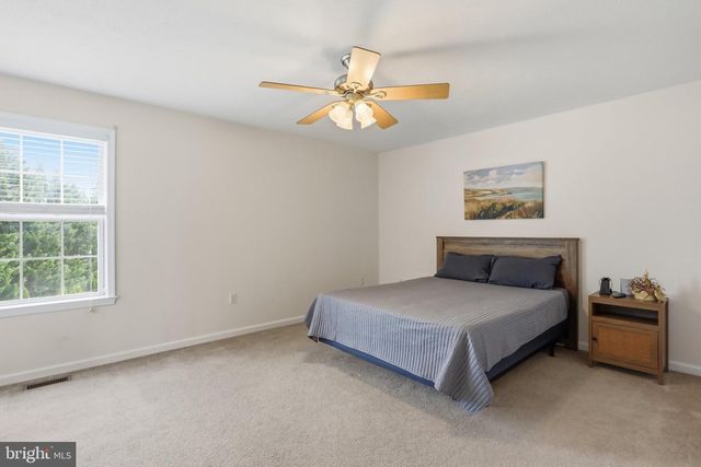 20 PHILIPS CT, Strasburg, VA 22657