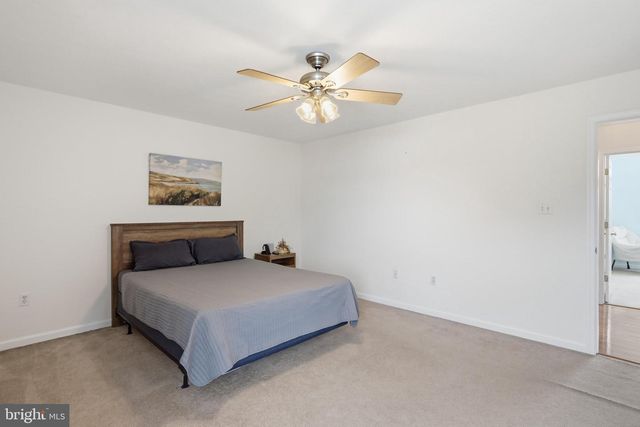 20 PHILIPS CT, Strasburg, VA 22657
