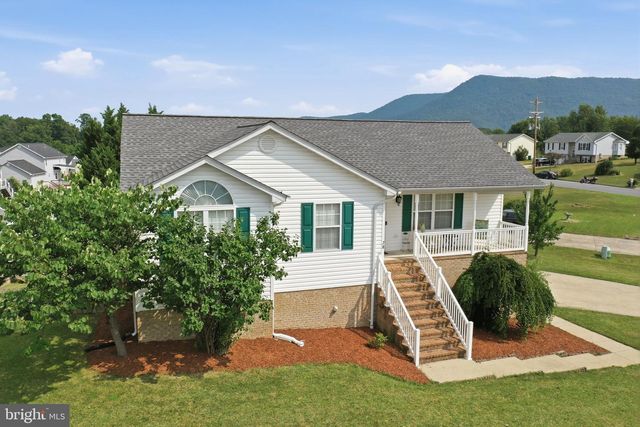 20 PHILIPS CT, Strasburg, VA 22657