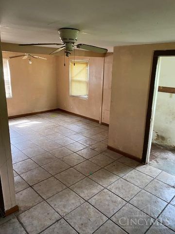 1360 Byrd Avenue, Lincoln Heights, OH 45215