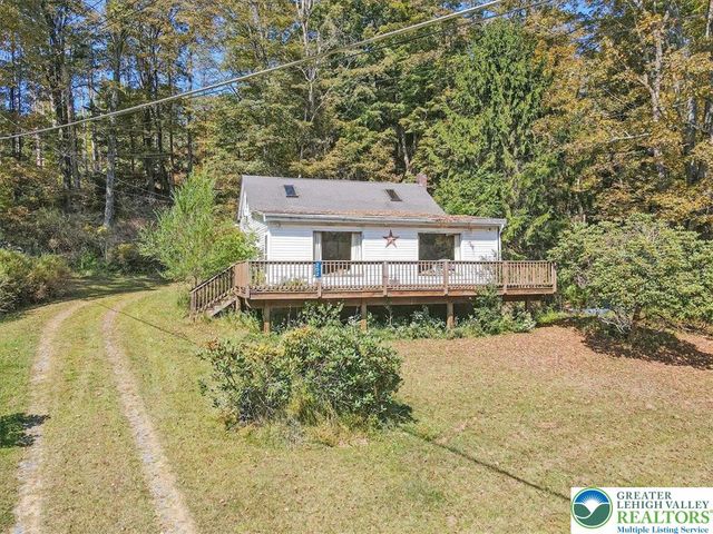 202 Price Road, Hamilton Twp, PA 18360