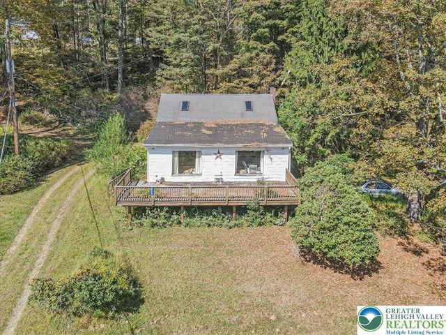202 Price Road, Hamilton Twp, PA 18360