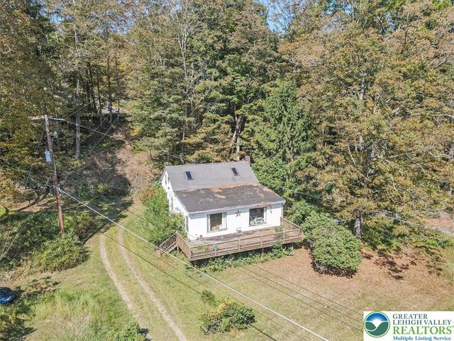 202 Price Road, Hamilton Twp, PA 18360