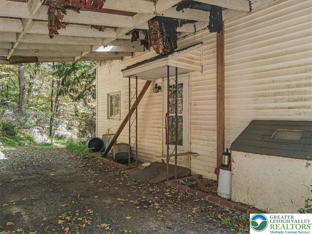 202 Price Road, Hamilton Twp, PA 18360