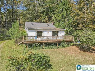 202 Price Road, Hamilton Twp, PA 18360
