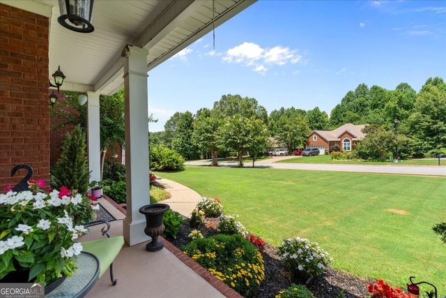 170 Central Heights Drive, Carrollton, GA 30116