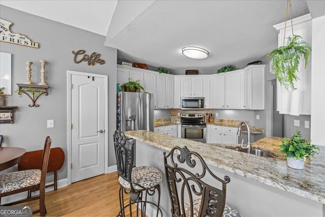 170 Central Heights Drive, Carrollton, GA 30116