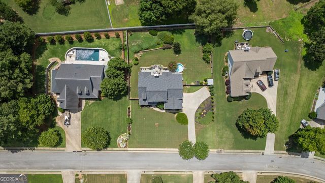 170 Central Heights Drive, Carrollton, GA 30116