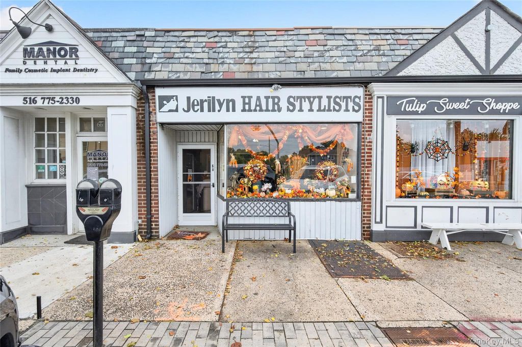68 Covert Avenue, Garden City, NY 11530 — exterior