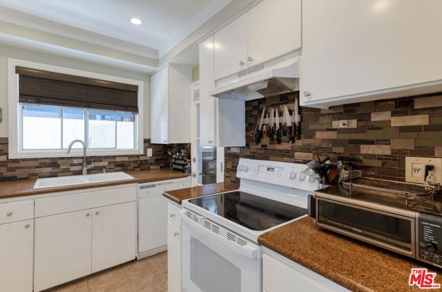 1734 N Fuller Avenue 307, Los Angeles, CA 90046