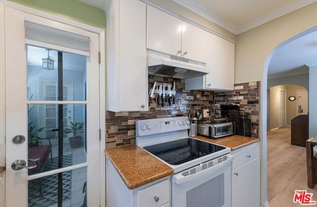 1734 N Fuller Avenue 307, Los Angeles, CA 90046