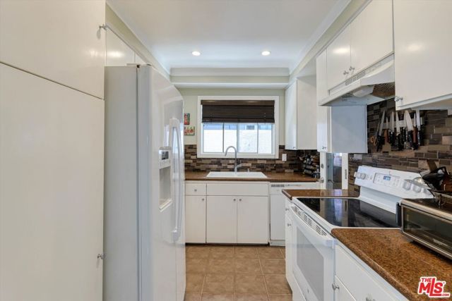 1734 N Fuller Avenue 307, Los Angeles, CA 90046
