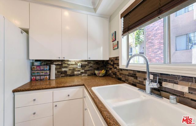 1734 N Fuller Avenue 307, Los Angeles, CA 90046